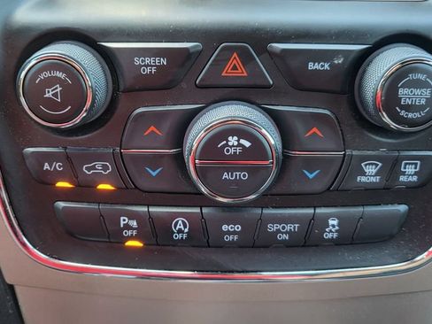 Used 2017 Jeep Grand Cherokee Laredo w/ Quick Order Package 23E AWD/4WD image 35