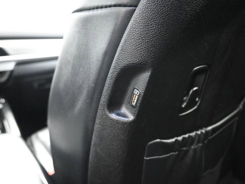Used 2021 Kia Telluride S AWD/4WD image 36