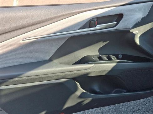 Certified 2025 Toyota Camry SE w/ Convenience Package FWD image 12