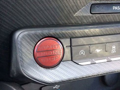 Certified 2024 Ford Mustang Coupe image 19