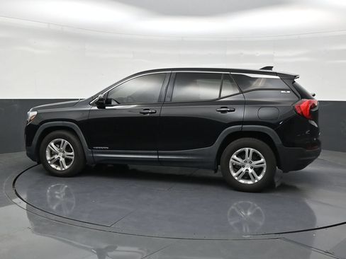Used 2018 GMC Terrain SLE FWD image 2