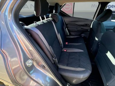 Used 2019 Nissan Kicks S image 21