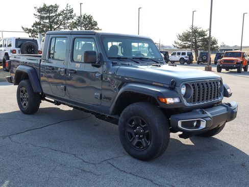 New 2026 Jeep Gladiator Sport image 4