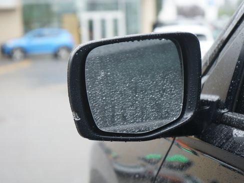 Used 2025 Honda Pilot TrailSport image 10