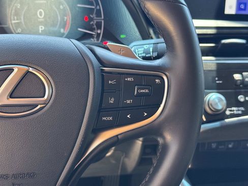 Used 2024 Lexus ES 350 w/ Premium Package FWD image 28