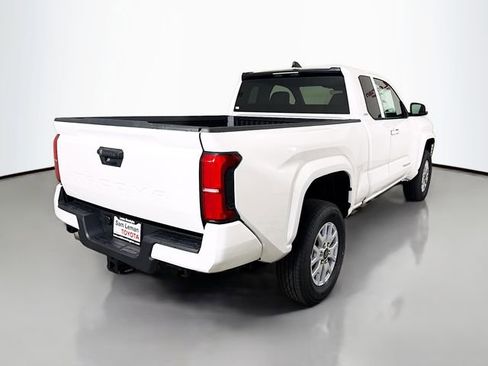 New 2026 Toyota Tacoma SR5 RWD image 7