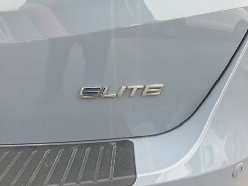 Used 2025 Honda Odyssey Elite image 9