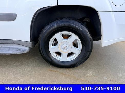 Used 2003 Chevrolet TrailBlazer LS w/ Preferred Equipment Group image 3