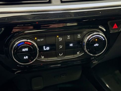 New 2026 Chevrolet Trax ACTIV w/ Sunroof Package image 17