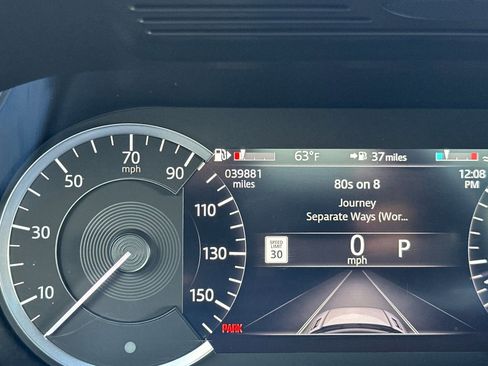 Used 2022 Land Rover Range Rover Evoque R-Dynamic S image 19