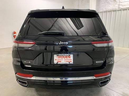Used 2022 Jeep Grand Cherokee Overland AWD/4WD image 7