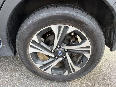 Certified 2024 Subaru Crosstrek 2.0i Premium AWD/4WD image 14