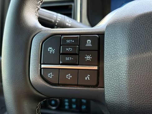 Used 2025 Ford F250 Lariat w/ Lariat Ultimate Package image 29