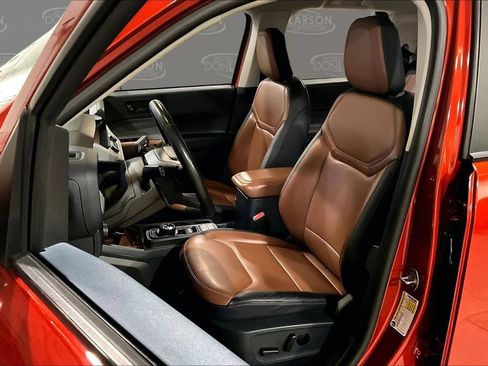 Certified 2023 Ford Maverick Lariat w/ Lariat Luxury Package AWD/4WD image 17
