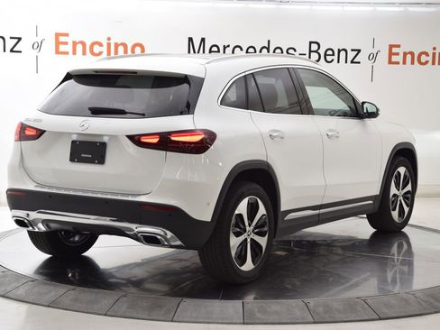 New 2026 Mercedes-Benz GLA 250 image 6