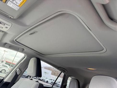 Used 2015 Toyota RAV4 XLE image 15