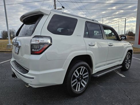 Used 2021 Toyota 4Runner Limited image 6