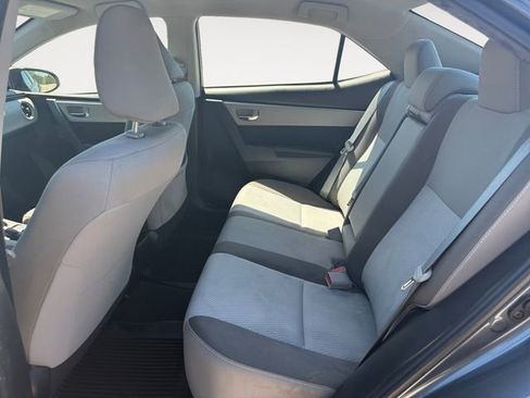 Used 2019 Toyota Corolla LE FWD image 13