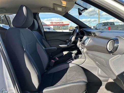 Used 2018 Nissan Kicks SV w/ Interior Electronics Package image 14