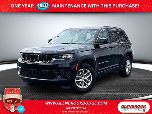 Used 2024 Jeep Grand Cherokee Laredo X w/ Luxury Tech Group I AWD/4WD image 1