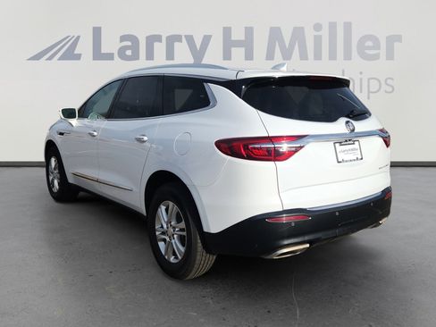 Used 2019 Buick Enclave Essence image 4