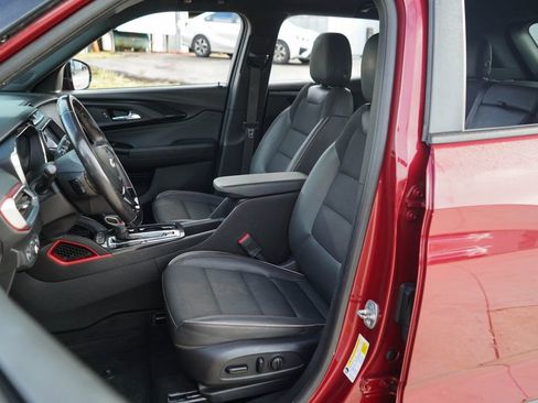 Used 2021 Chevrolet TrailBlazer RS w/ Technology Package image 8