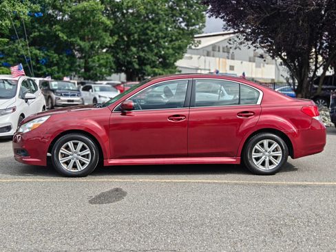 Used 2012 Subaru Legacy 2.5i w/ Alloy Wheel Pkg AWD/4WD image 4