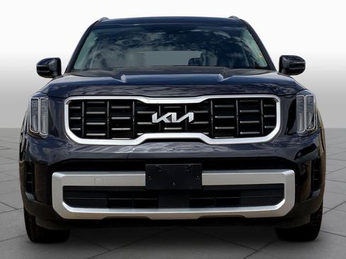 Used 2025 Kia Telluride S image 4