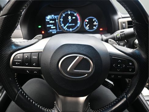 Used 2017 Lexus GS 200t F Sport image 13