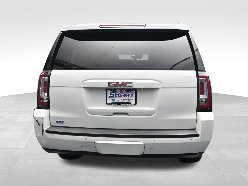 Used 2016 GMC Yukon XL SLT w/ Open Road Package AWD/4WD image 4