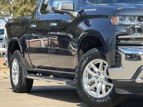 Used 2020 Chevrolet Silverado 1500 LTZ w/ LTZ Plus Package AWD/4WD image 3