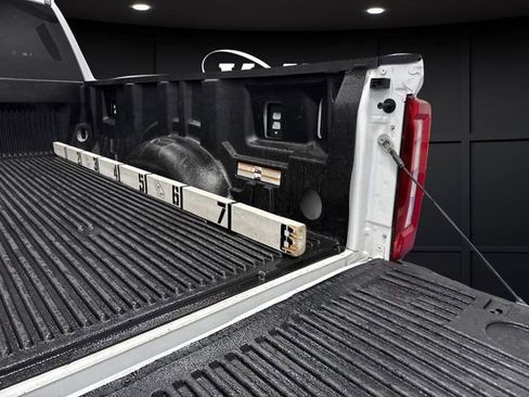 Used 2024 Ford F250 XLT image 14