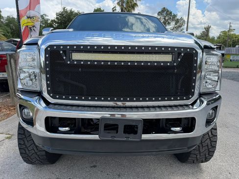 Used 2014 Ford F250 Lariat w/ Chrome Package AWD/4WD image 2