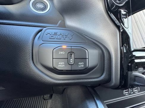 New 2026 RAM 2500 Big Horn AWD/4WD image 47