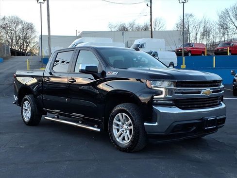 Used 2021 Chevrolet Silverado 1500 LT image 1