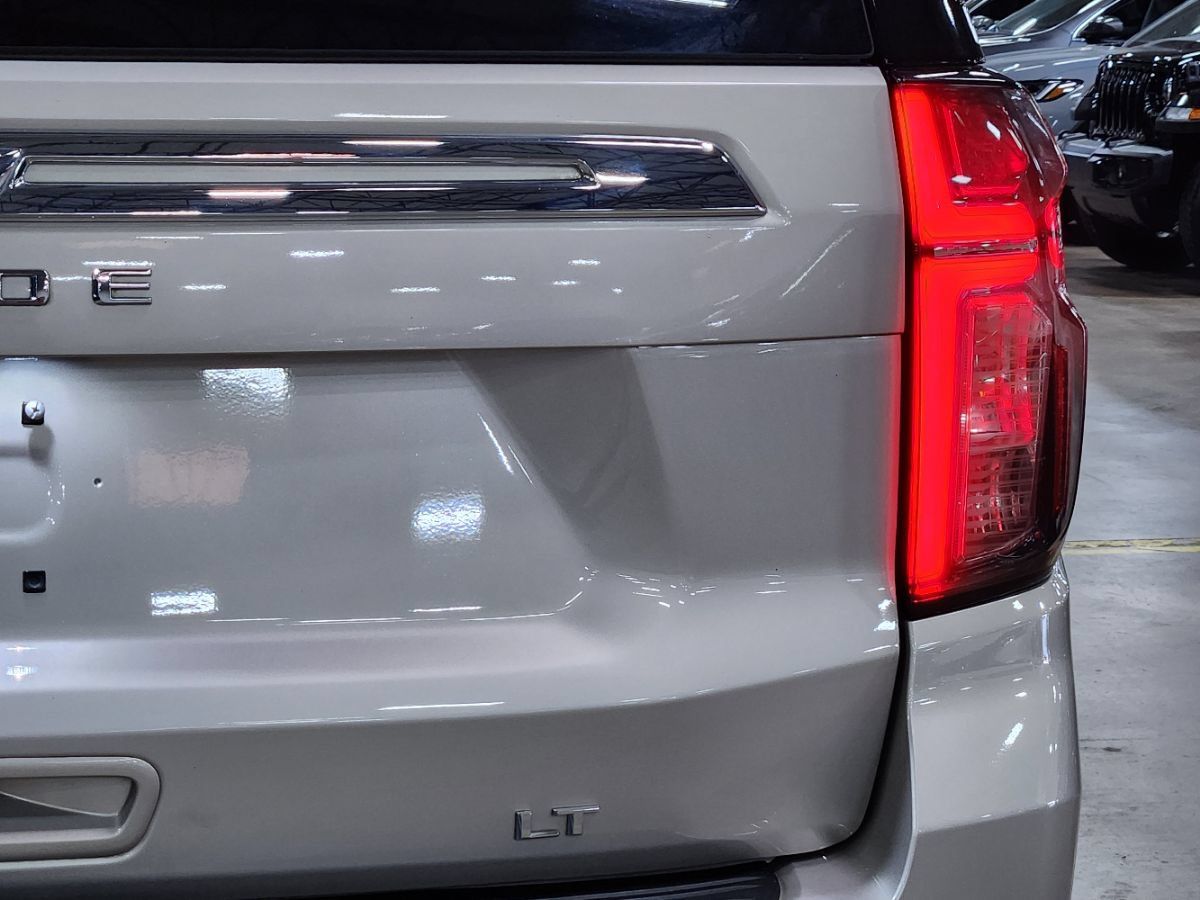 Used 2023 Chevrolet Tahoe LT w/ Luxury Package AWD/4WD image 22