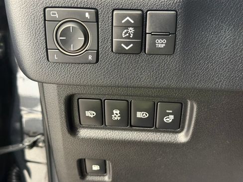 Used 2023 Lexus GX 460 Premium AWD/4WD image 42