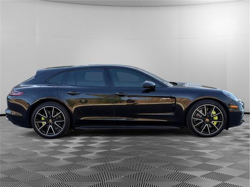 Used 2018 Porsche Panamera 4 AWD/4WD image 6
