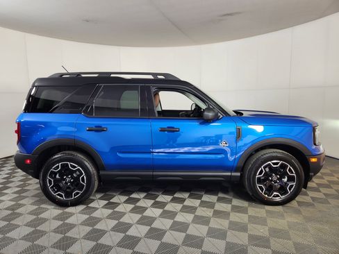 New 2026 Ford Bronco Sport Outer Banks w/ Outer Banks Tech Package+ AWD/4WD image 8
