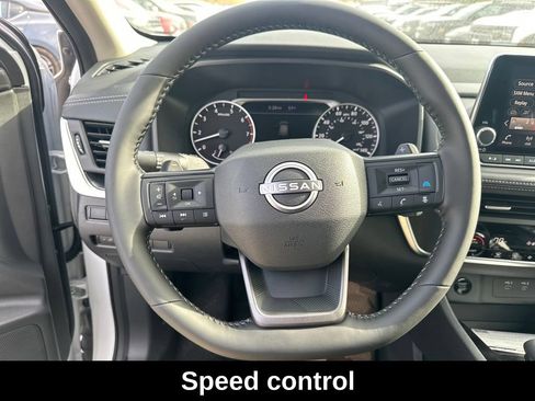 Used 2026 Nissan Rogue SV AWD/4WD image 43
