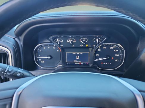 Used 2023 GMC Sierra 2500 SLT image 11