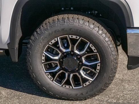 New 2026 Chevrolet Silverado 3500 LTZ w/ LTZ Premium Package image 5