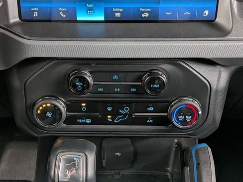 Certified 2024 Ford Bronco Black Diamond w/ Sasquatch Package image 30