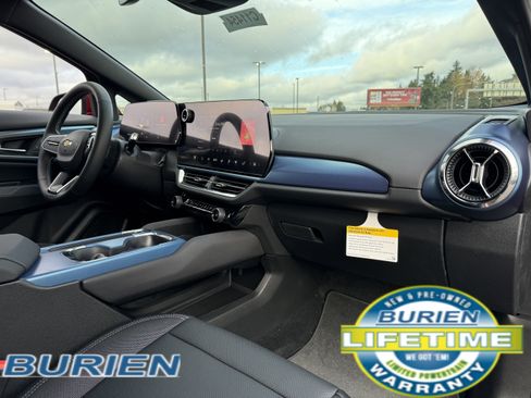 New 2026 Chevrolet Equinox EV LT image 20