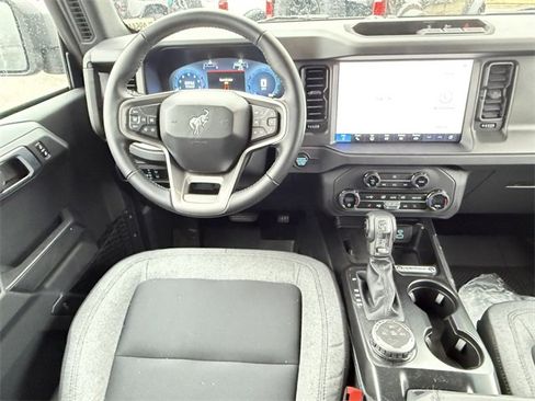 New 2025 Ford Bronco Big Bend image 9