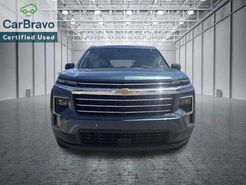Used 2026 Chevrolet Traverse LT AWD/4WD image 7