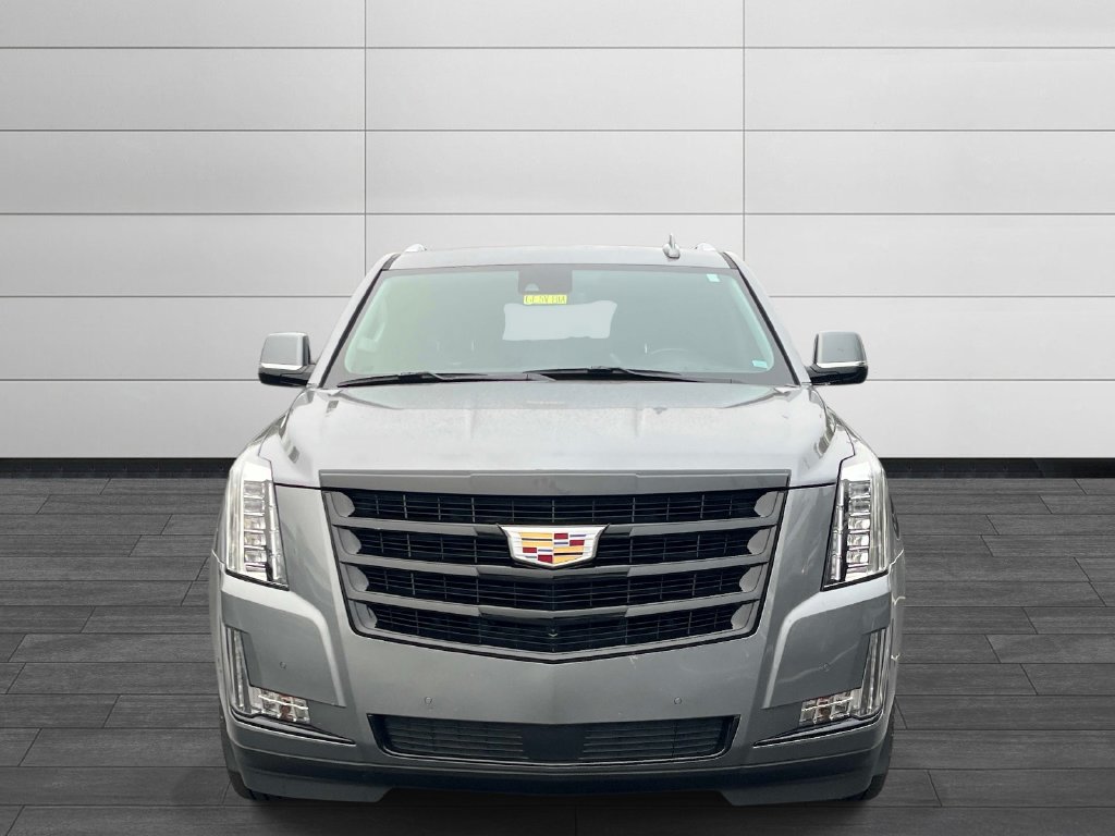 Used 2020 Cadillac Escalade ESV Premium Luxury w/ Escalade Sport Edition AWD/4WD image 8