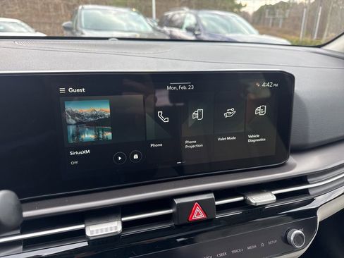 New 2026 Kia Sportage EX FWD image 3