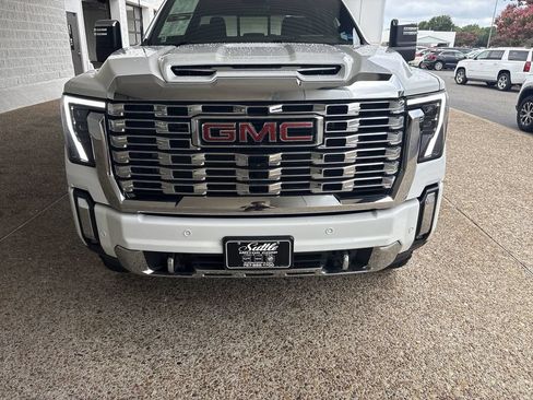 Used 2025 GMC Sierra 3500 Denali w/ Denali Reserve Package AWD/4WD image 32