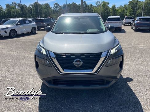 Used 2023 Nissan Rogue S FWD image 2